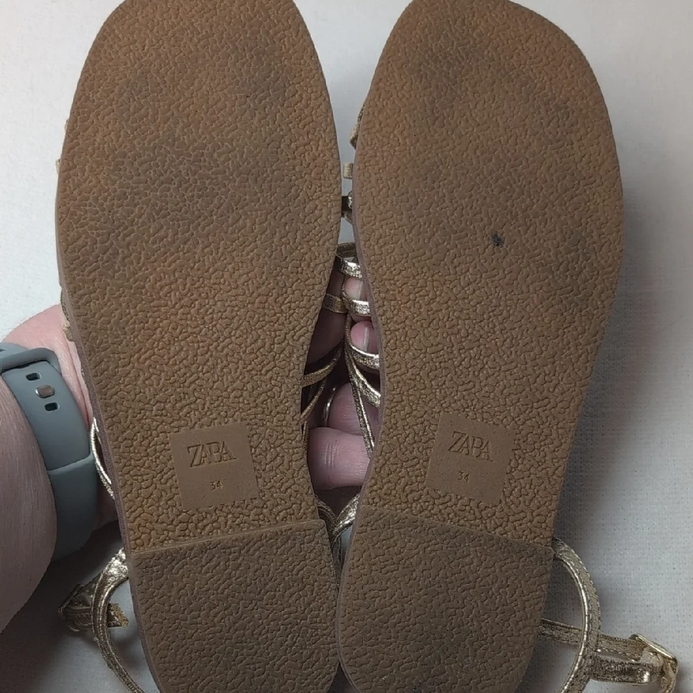 Zara Gold Strappy Sandals UK 34/US 2.5  *Please Read